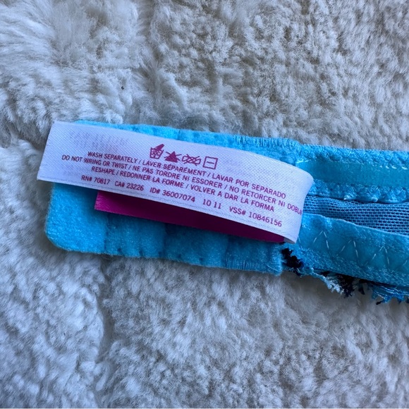 Victoria's Secret PINK | Blue Leopard Strapless Multi Way Push Up Bra | Size 34B - Picture 10 of 10